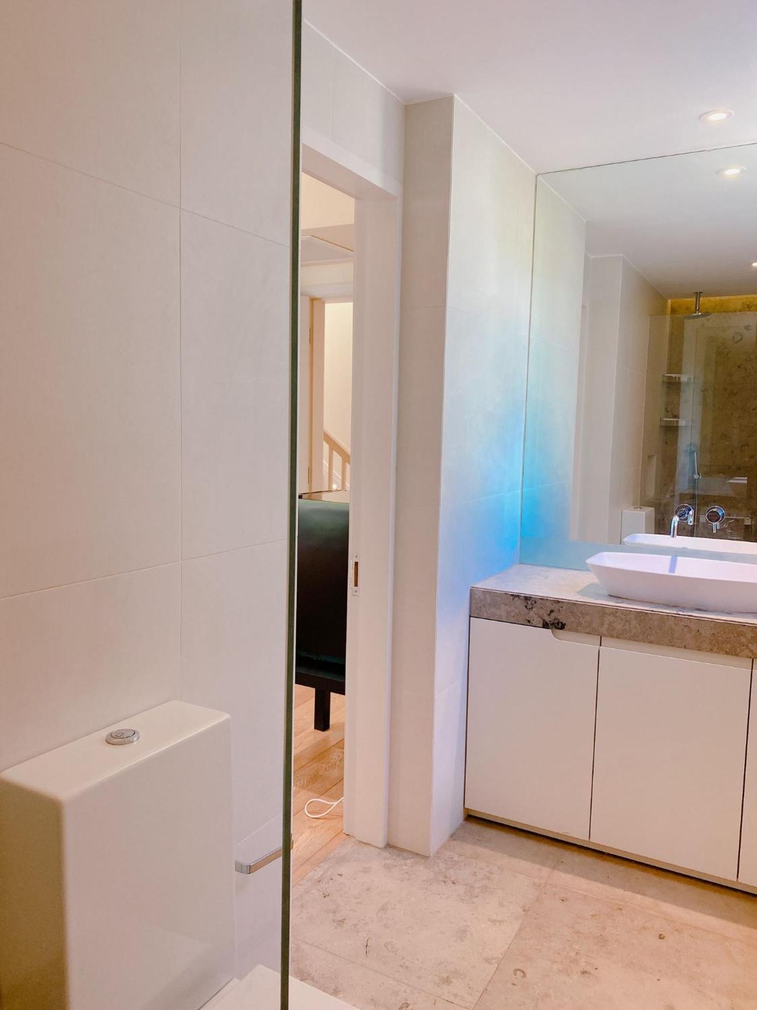 4 Bed House Next To Holland Park Apartment London