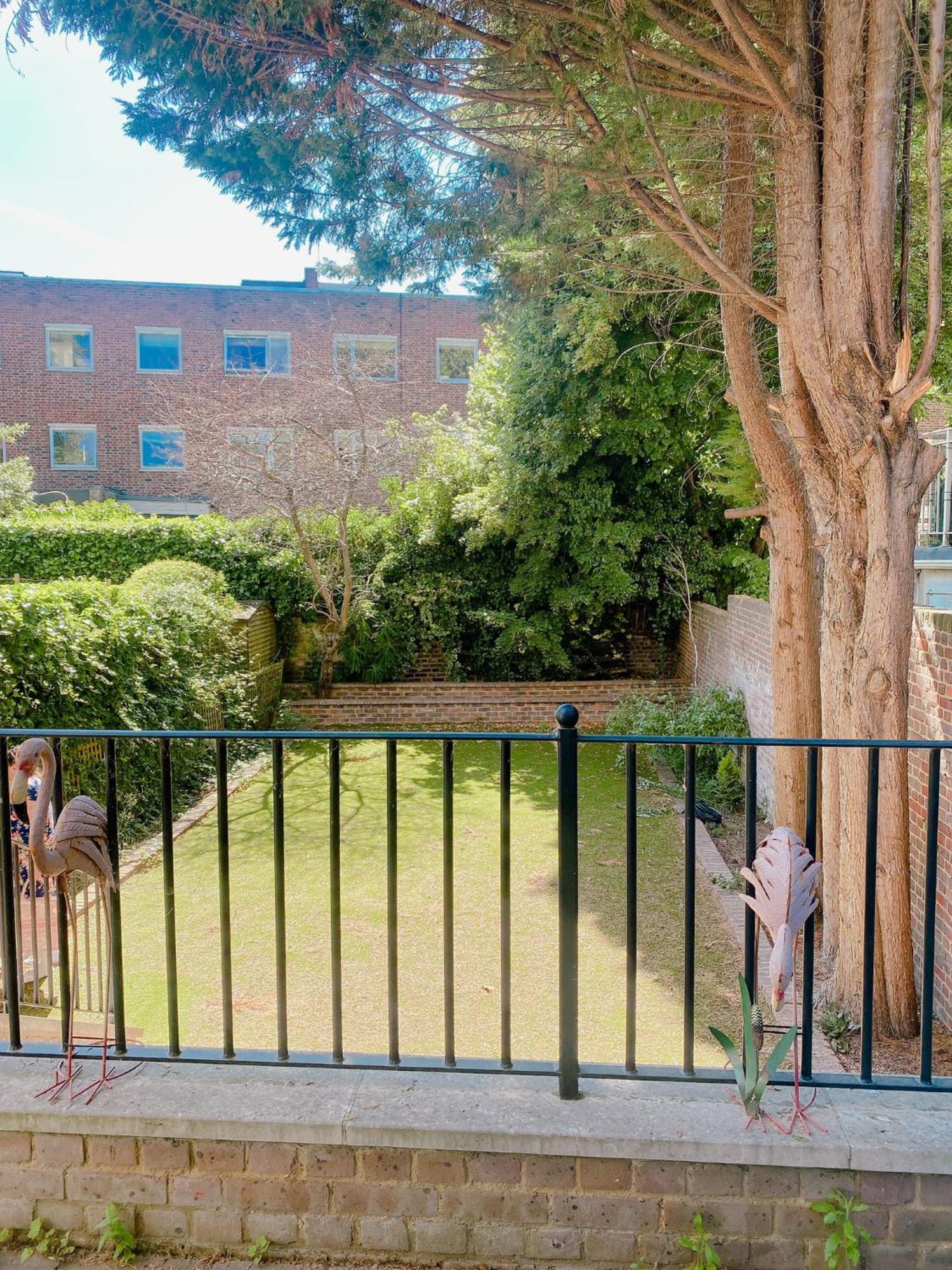 Apartment 4 Bed House Next To Holland Park