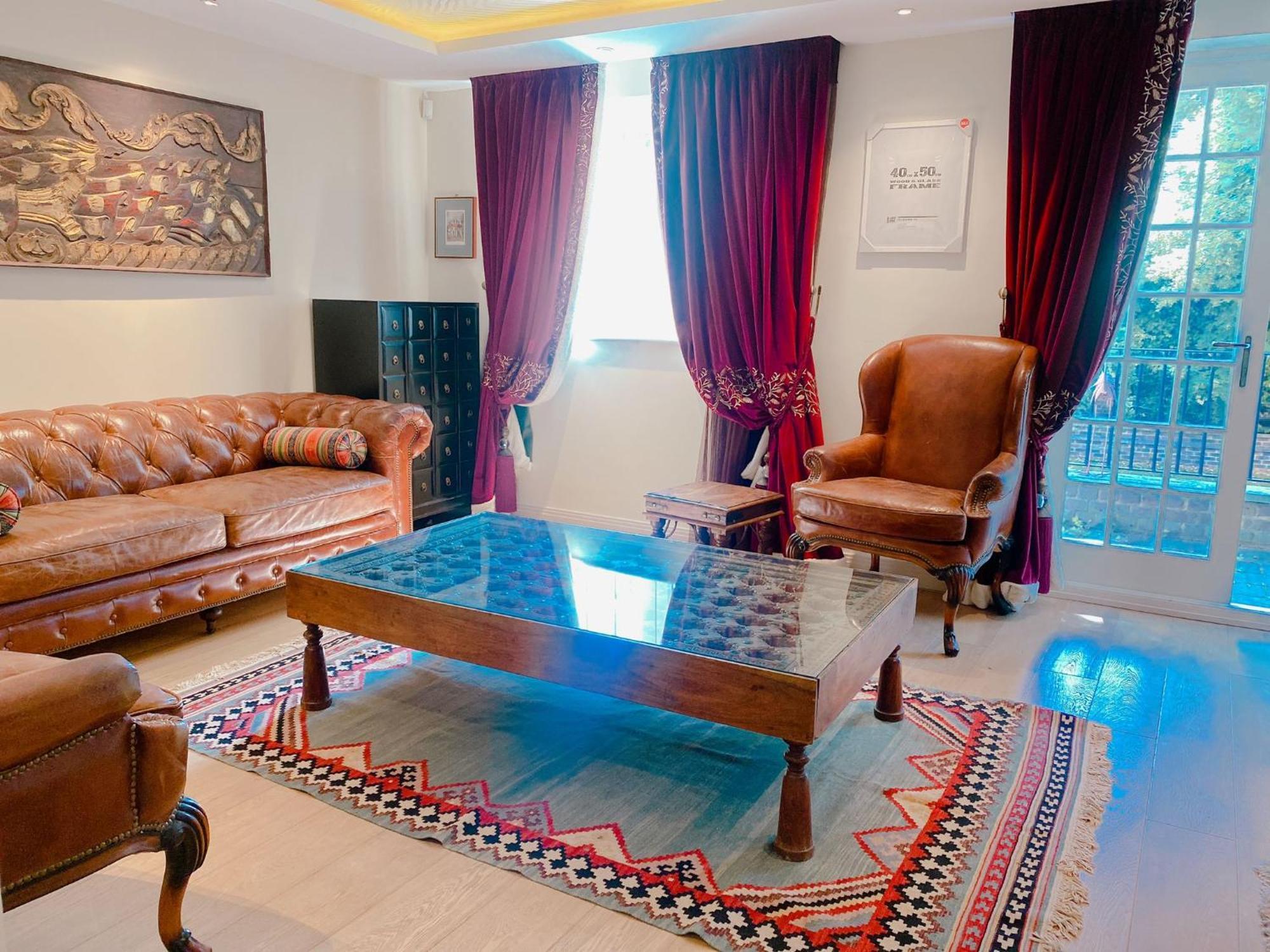 4 Bed House Next To Holland Park Apartment